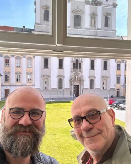 Interfaith conversations can be so enlightening for one's own path, I really appreciate the conversations with my chaplaincy friend Jonathan.
You can see the church in the background in the next photos, it is a baroque treasure, unparalleled in opulence and fascinating details. #interfaith #interfaithdialogue #chaplaincy #pastoralcare #counseling #sotozen #zen #zenpriest #prisonchaplain #prison #innerliberation #meditation #contemplation #zazen #buddha #dharma #sangha #spiritualawakening #baroque #church #garsten #oberösterreich